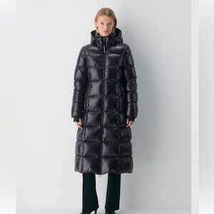 Aritzia The Super Puff™ Long - Hi-Gloss